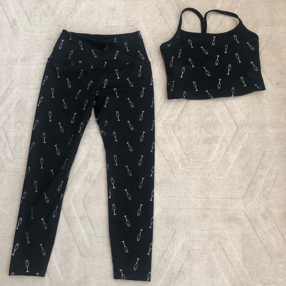Beyond Yoga Champagne Glass leggings and crop top set